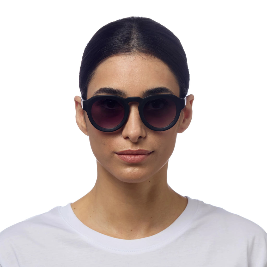 OKKIA Zeno Sunglasses - UV400 Protection Eyewear Designed in Italy - Unisex Fashion Sunglasses - Black