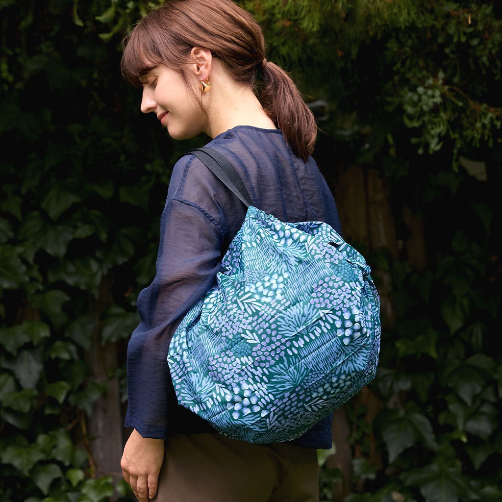 Shupatto Compact Foldable Shopping Bag with Easy Storage - Scent of Herbs, Medium (15L)