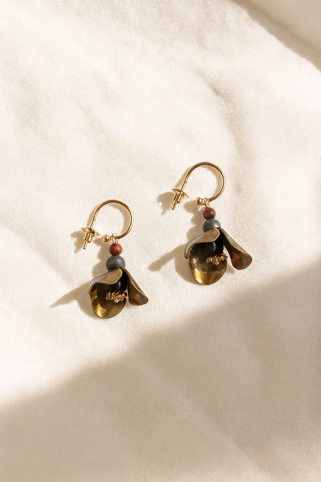 Hoiko Handmade Jewelry - Unique Artisan Copper/Sterling Silver Jewelry - Made in Portugal (Orquidea)