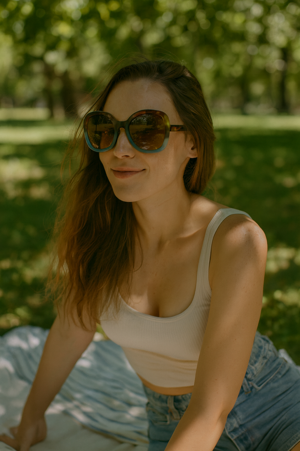 OKKIA Anna Butterfly Sunglasses - UV400 Protection Eyewear Designed in Italy - Unisex Fashion Sunglasses - Havana Blue